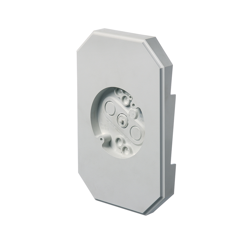 Siding mounting kit with built in electrical box. 6.8 cubic inch box.Kit includes NM cable connector. 4 mounting screws. For 1/2
